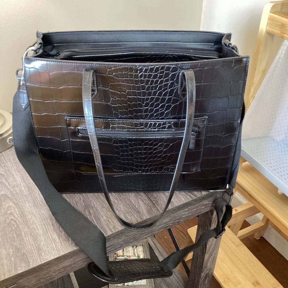BÉIS The Work Tote in Black Croc